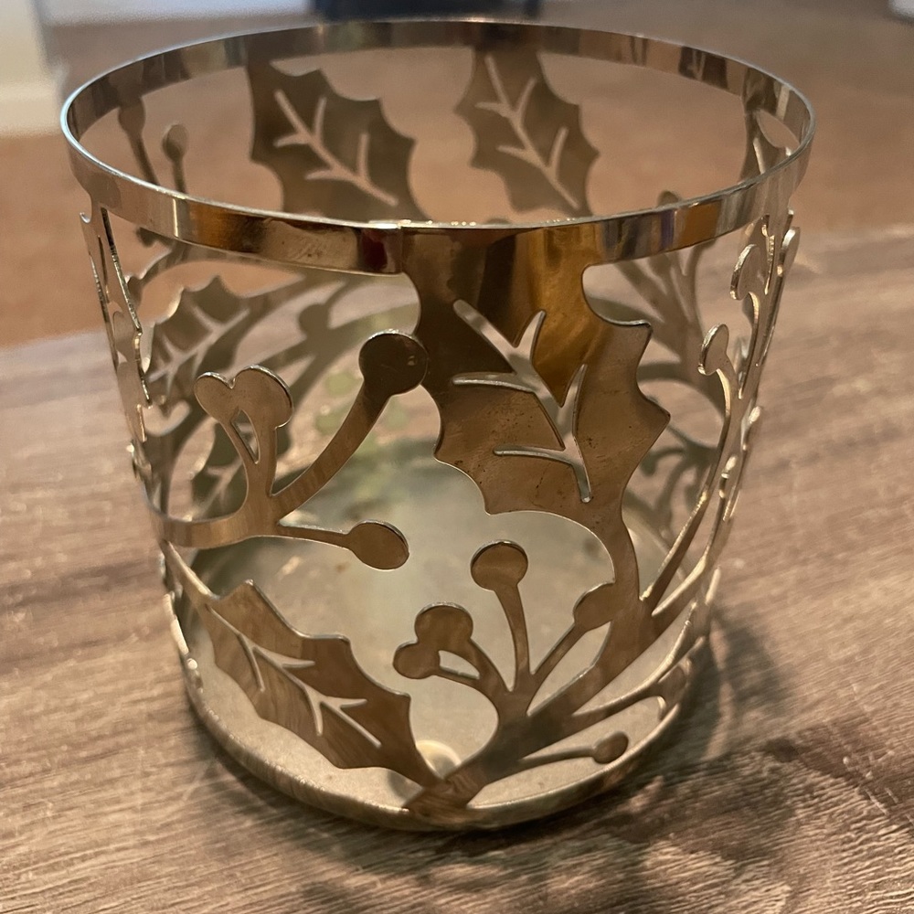 Candle holder
